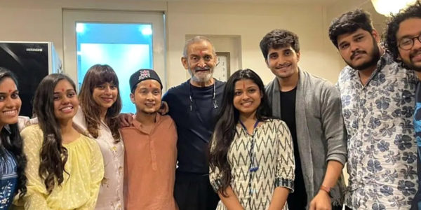 Salman Khan meets Indian Idol 12 winner Pawandeep Rajan and other competitors