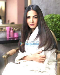 Celeb Photos Of Sonal Chauhan