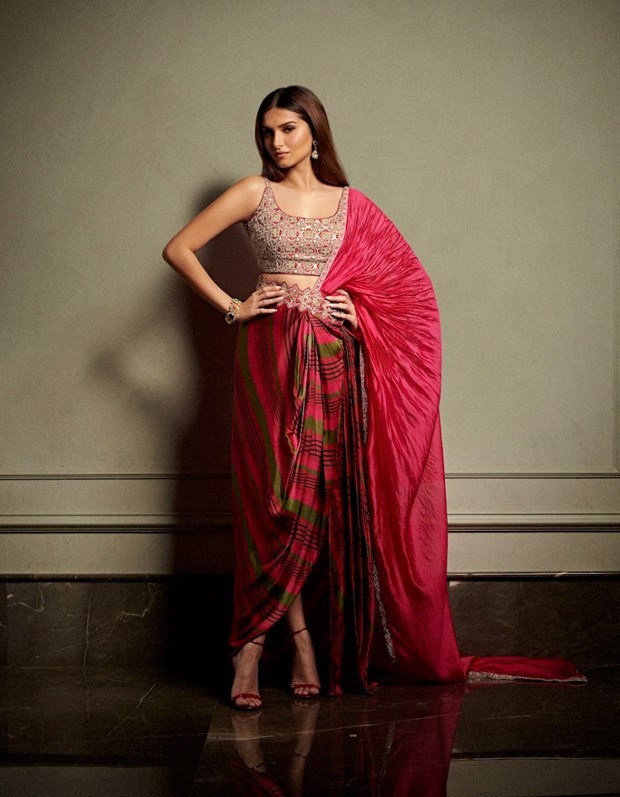 Tara Sutaria Looks Gorgeous In A Cherry Red Saree From Punit Balana ...