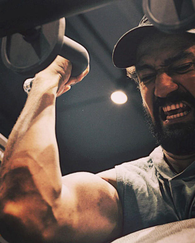 Vicky Kaushal flaunts his bulked biceps in a new photo as he prepares for his upcoming film The Immortal Ashwatthama