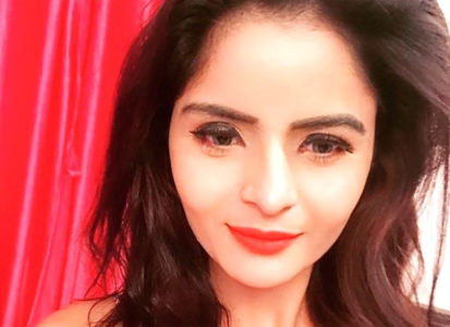 Nude Hindi Actress Deepika - Actor Gehana Vasisth goes nude on Instagram live; asks if her activity can  be categorized as porn : Bollywood News - Bollywood Hungama