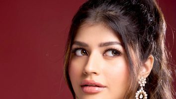 Anjini Dhawan wallpapers