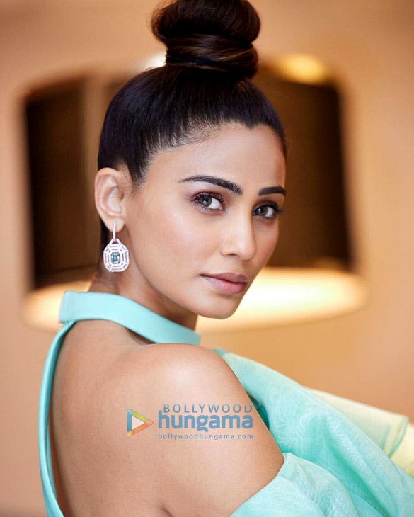 daisy shah 3 6