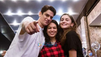 On The Sets Of The Movie Darlings