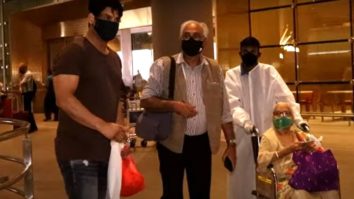 EXCLUSIVE- Sidharth Shukla’s LAST VIDEO where he was SPOTTED with his family at the airport