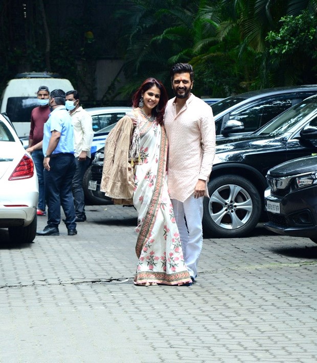 Genelia and Riteish Deshmukh give major couple style goals as they step out for Ganpati celebrations