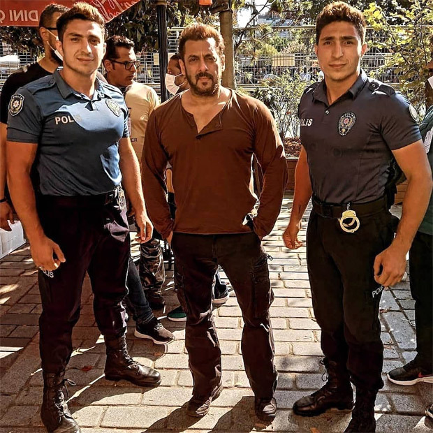 LEAKED PICS: Salman Khan and Katrina Kaif reach Austria for last schedule of Tiger 3 
