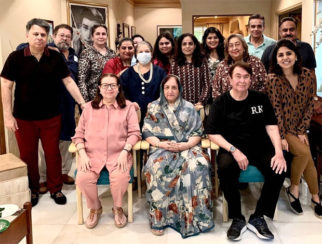 Neetu Kapoor, Randhir Kapoor and Babita Kapoor attend a family gathering; see photos