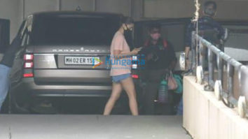 Photos: Alia Bhatt spotted in Bandra