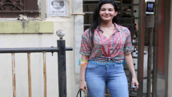 Photos: Amyra Dastur spotted in Khar