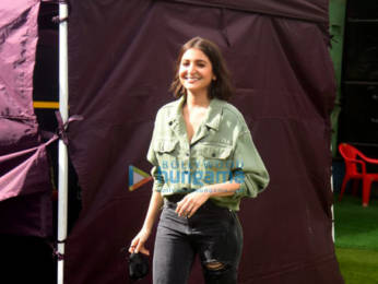 Photos: Anushka Sharma snapped during brand shoot in Filmcity, Goregaon