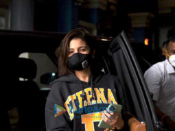 Photos: Anushka Sharma spotted in Mumbai for back-to-back shoots
