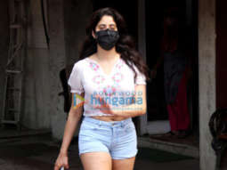 Photos: Janhvi Kapoor and Pooja Hegde spotted at pilates studio in Santacruz