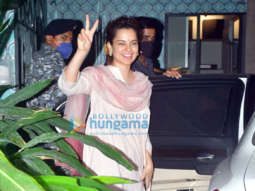 Photos: Kangana Ranaut spotted at her office in Khar