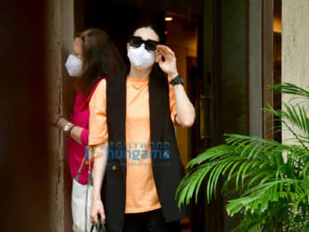 Photos: Kareena Kapoor Khan, Karisma Kapoor and Babita Kapoor snapped in Bandra