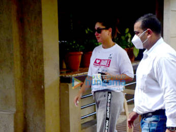 Photos: Kareena Kapoor Khan spotted in Bandra