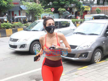 Photos: Malaika Arora spotted outside Diva Yoga in Bandra