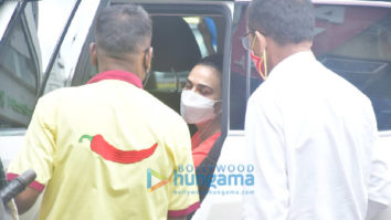 Photos: Preity Zinta spotted at Hill Road