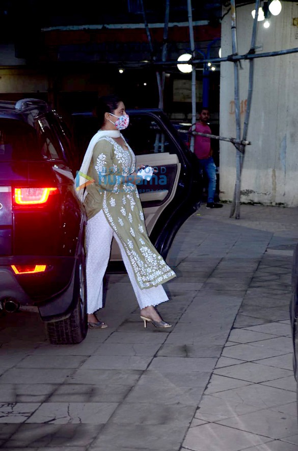 photos rajkummar rao patralekha arti singh and others snapped at sidharth shuklas residence 8521