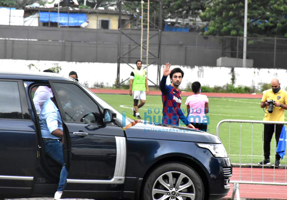 photos ranbir kapoor and others snapped playing football 5