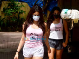 Photos: Sara Ali Khan and Janhvi Kapoor spotted at Pilates