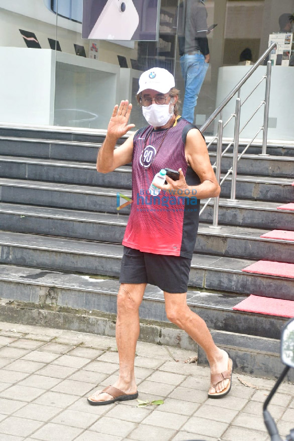 photos shakti kapoor spotted at the maple store 3