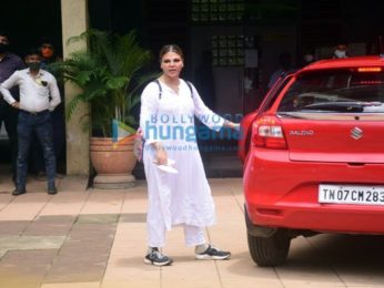 Photos: Shehnaaz Gill and others at Sidharth Shukla's last rites