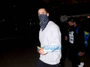 Photos: Siddharth Malhotra, Urvashi Rautela, Amyra Dastur and others spotted at the airport