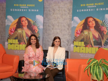 Photos: Sonakshi Sinha snapped at the preview of her track 'Mil Mahiya' in Andheri