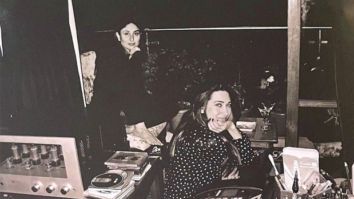 Saif Ali Khan photographs Kareena Kapoor and Karisma Kapoor spending time together in a monochromic picture