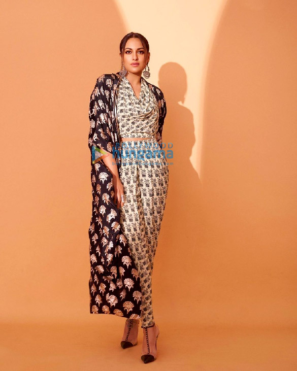 sonakshi sinha 2 32