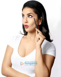 Celebrity Photo Of Sunny Leone