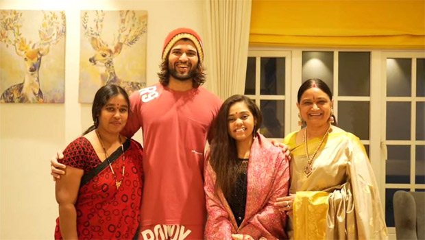 Vijay Deverkonda keeps his Liger promise, gets Indian Idol 12 finalist Shanmukha Priya to sing for the film Vijay Deverkonda keeps his Liger promise, gets Indian Idol 12 finalist Shanmukha Priya to sing for the film