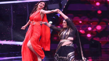 Shilpa Shetty Kundra and Raveena Tandon perform the hook step of their hit songs on the sets of Super Dancer Chapter 4