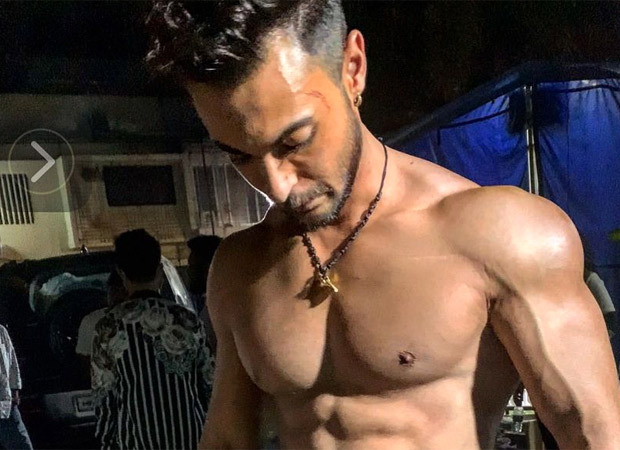 Director Mahesh Manjrekar reveals Aayush Sharma shot for Vighnaharta song despite a fractured palm