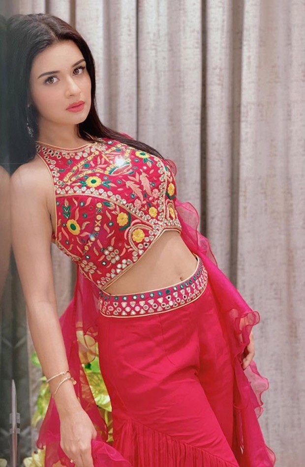 Avneet Kaur slays in a gorgeous ethnic co-ord set