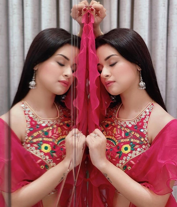 Avneet Kaur slays in a gorgeous ethnic co-ord set