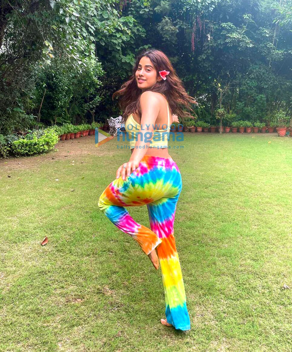 janhvi kapoor1 10