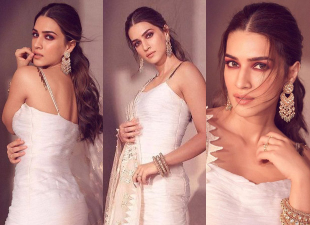 Kriti Sanon hops on to regencycore trend, looks lustrous in a corset  bodycon dress worth Rs. 14,000 for Mimi promotions 14000 : Bollywood News -  Bollywood Hungama