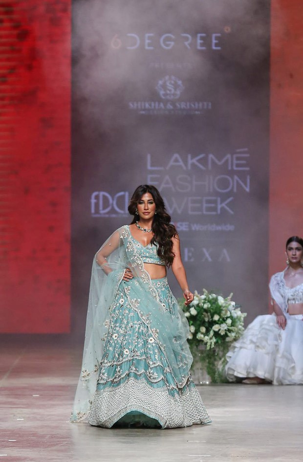 Lakmé Fashion Week: Chitrangada Singh mesmerises as showstopper for designer Shikha and Shristi