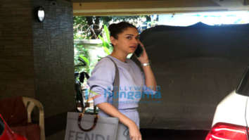 Photos: Aditi Rao Hydari spotted at a dubbing studio in Khar