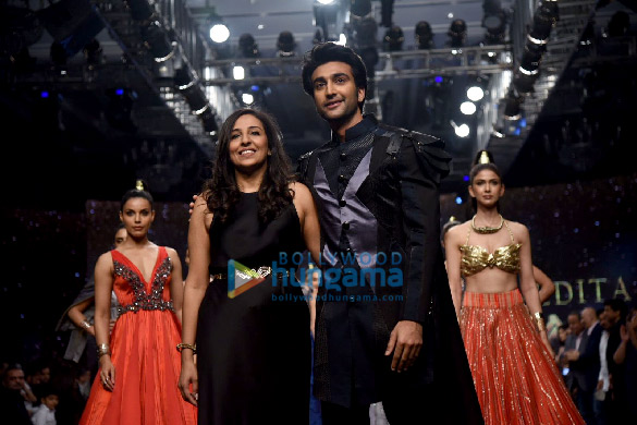 photos arbaaz khan helen and others walk the ramp at the bombay times fashion week 2021 00 4