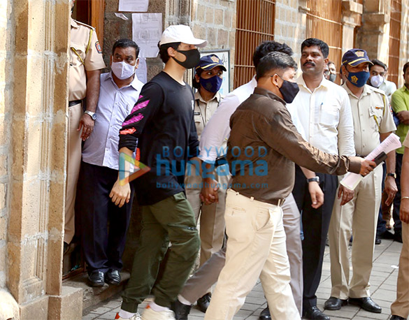 photos aryan khan heads to the court for his bail hearing 1