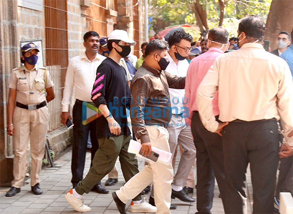 photos aryan khan heads to the court for his bail hearing 3