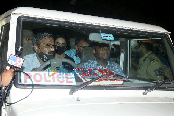 photos aryan khan snapped leaving killa court after his hearing 3