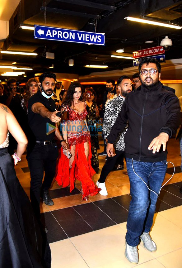 photos celebs grace the milano filmfare achievers night awards in dubai 24
