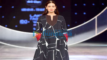 Photos: Dia Mirza turns showstopper for Abraham & Thakore at lFW Day 2
