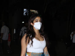 Photos: Janhvi Kapoor, Aditya Roy Kapur and Sunny Kaushal snapped at the airport