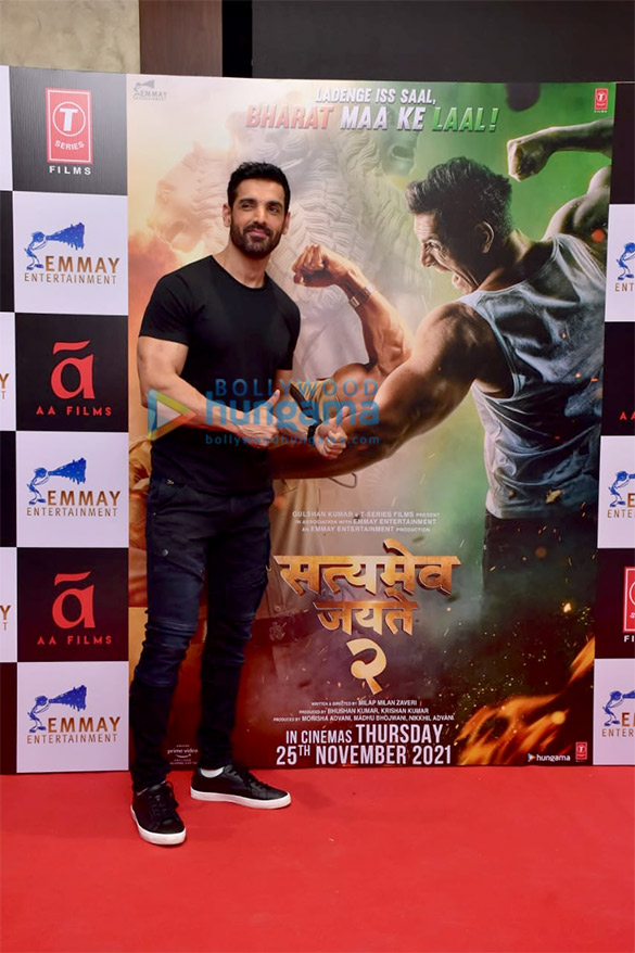 photos john abraham divya khosla kumar and others snapped at the trailer launch of satyameva jayate 2 5