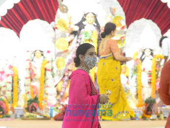Photos: Kajol snapped for Durga puja